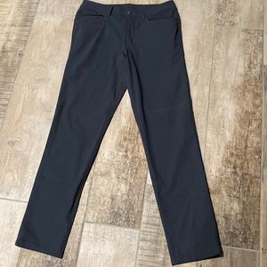 Men’s Lululemon Classic ABC five pocket pant.  32x33